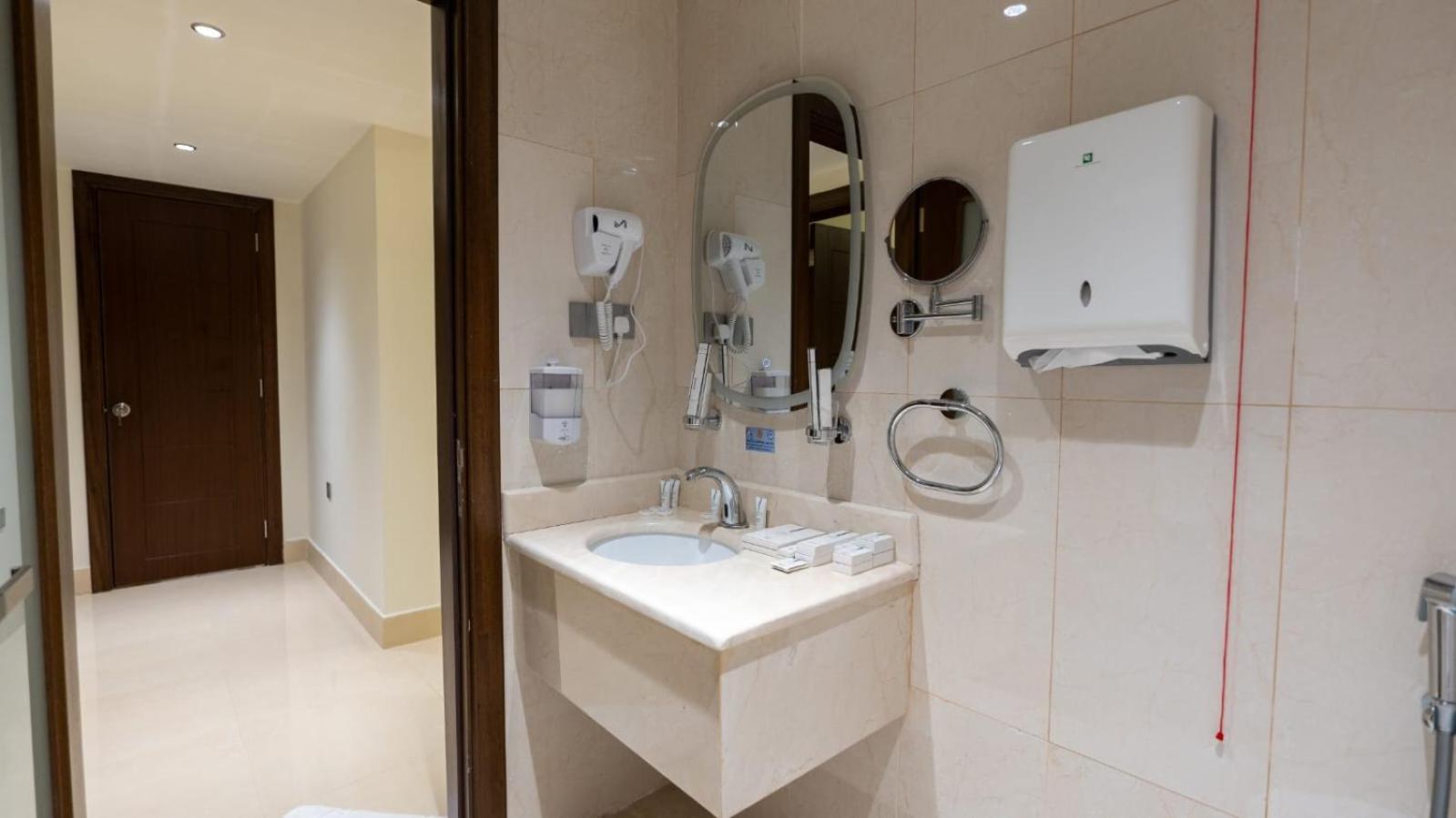 Apartment Maskan Alolya Serviced